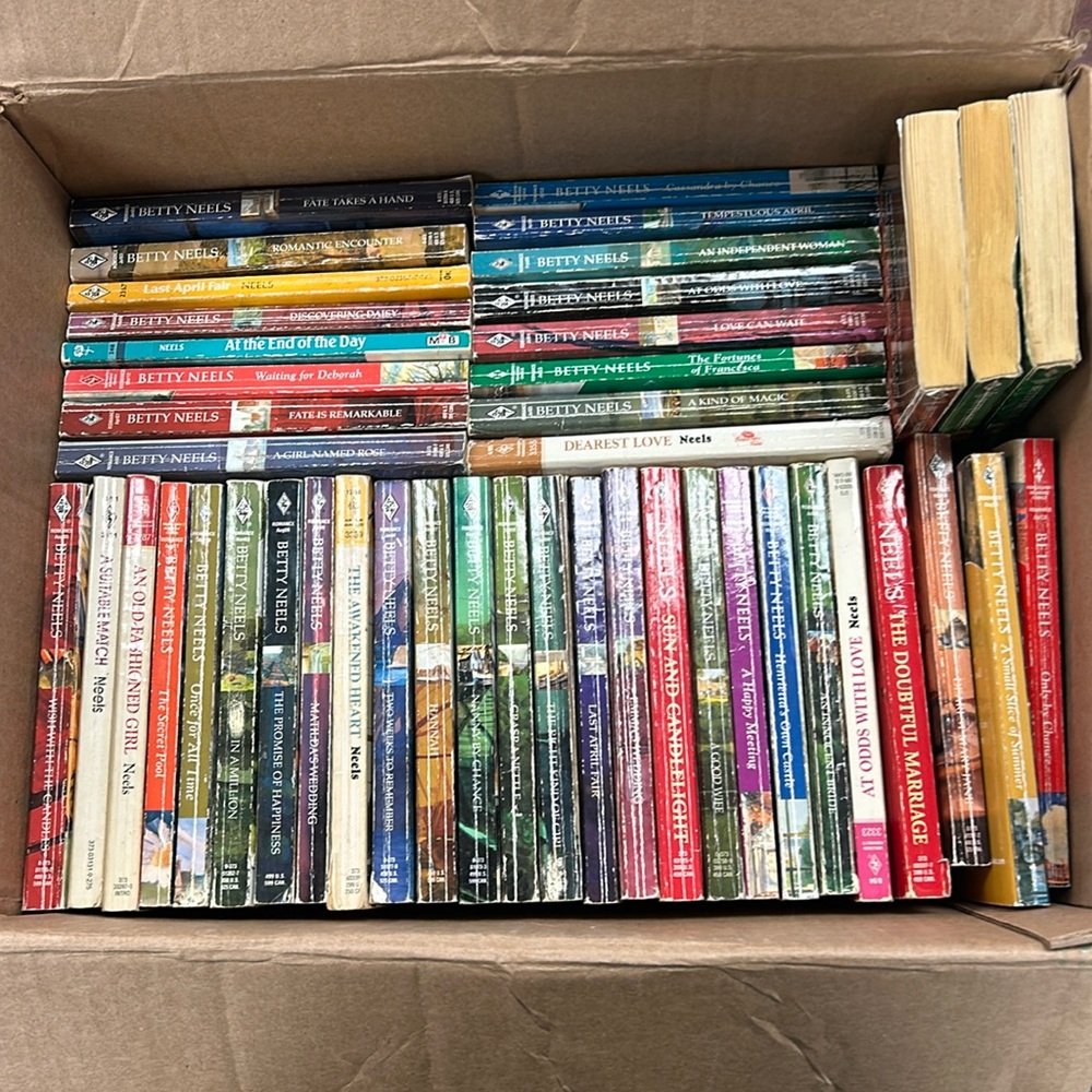 Betty neels books (45)